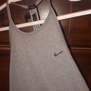 Nike workout tank